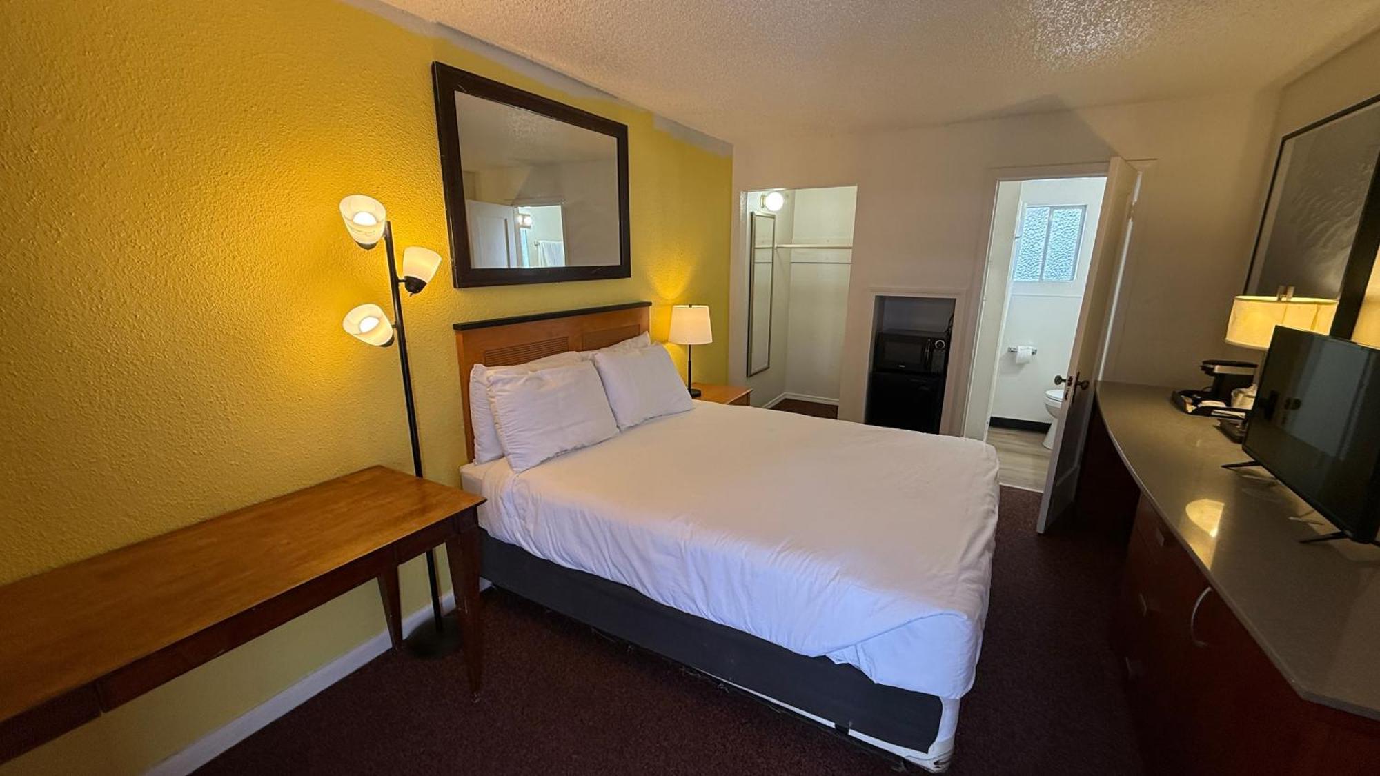 Lakeshore Inn Water Front Moses Lake Exterior foto