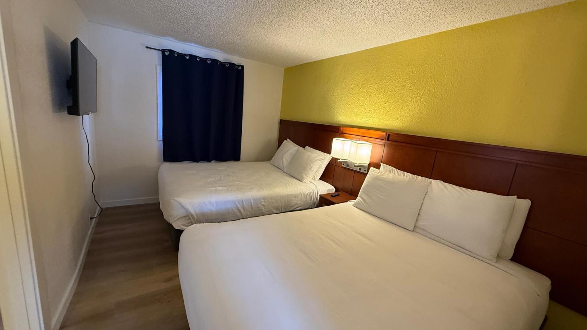 Lakeshore Inn Water Front Moses Lake Exterior foto